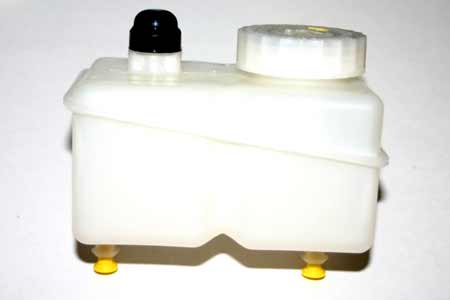 Mercedes G-Class Brake Fluid Reasevoir.